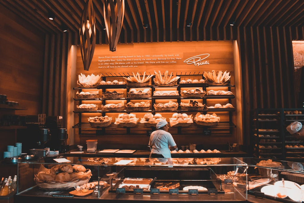 Bakery Packaging 101: Boxes, Wrapping Paper & Presentation